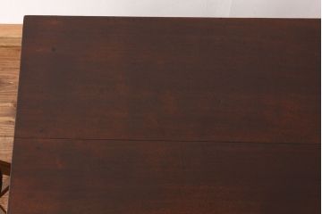 アンティーク家具　アンティーク　古い木の小ぶりなサイドテーブル(作業台)