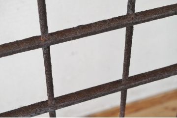 アンティーク　アイアンの面格子(フェンス)2