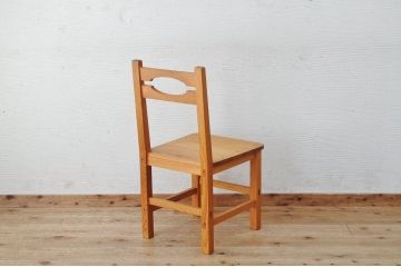 アンティーク家具　1960年代　パイン材のシンプルな椅子1脚