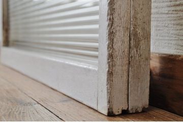 ペンキの剥げたレトロなモールガラス引き戸2枚セット