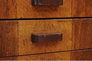 レトロ家具　古い木のレトロな小引き出し