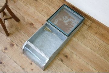 レトロ家具　古い駄菓子屋のレトロなブリキガラスケース20