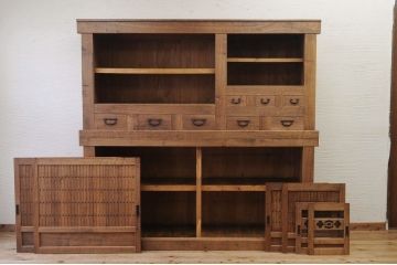 アンティーク家具　特注品　前面総桜材の希少な水屋箪笥