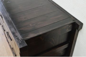 アンティーク家具　素敵な雰囲気!特大の九尺横長時代箪笥