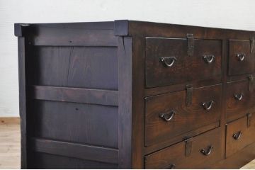 アンティーク家具　素敵な雰囲気!特大の九尺横長時代箪笥