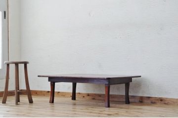 レトロ家具　古い栓材のレトロなちゃぶ台