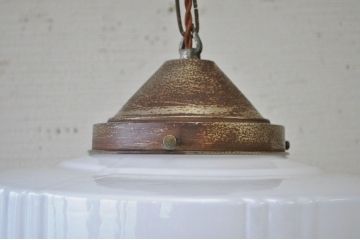 極上品!プレスガラス付きの天井照明(大)