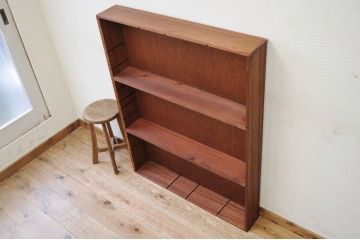 アンティーク家具　古い木の薄型飾り棚(DVDラック)5