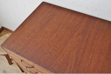 アンティーク家具　小物収納にぴったりなアンティーク引き出し(チェスト)