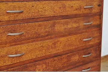 アンティーク家具　古い印刷工場の図面入れ引き出し4