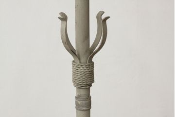 アンティーク雑貨　中古　デザインアイアンポールハンガー?
