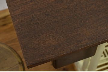白いペイントのかわいいリメイクミシンテーブル(シンガー)作業台(シンガーミシン)
