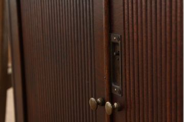 アンティーク家具　アンティーク　シャッター扉の造りの良いナラ材書類棚(収納棚蛇腹)