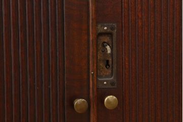アンティーク家具　アンティーク　シャッター扉の造りの良いナラ材書類棚(収納棚蛇腹)