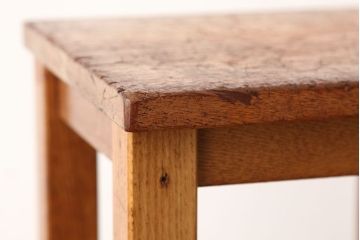 レトロ家具　昭和レトロ　古い学校の無垢材角スツール2脚セット(1)