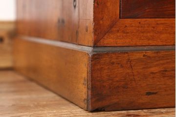 アンティーク家具　アンティーク　古い木の結霜ガラス入り収納棚