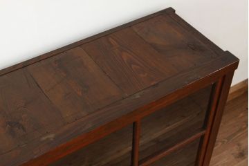 レトロ家具　昭和レトロ　古い木の6杯引き出し収納棚(サイドボード)