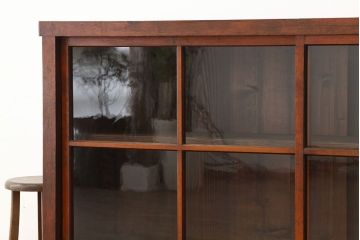 レトロ家具　昭和レトロ　古い木の6杯引き出し収納棚(サイドボード)