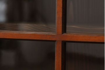 レトロ家具　昭和レトロ　古い木の6杯引き出し収納棚(サイドボード)