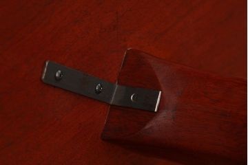 アンティーク家具　古民具・骨董　重厚な花梨無垢材一枚板の座卓(テーブル、カリン材)