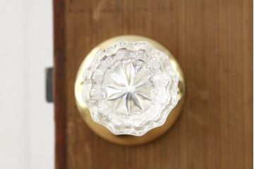 昭和レトロ　古いアパートのドア(2)(扉)