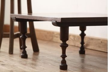 アンティーク家具　アンティーク　天板一枚板古いケヤキ材のテーブル(机)