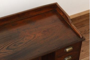 アンティーク家具　大正ロマン　総欅!古い欅材の使い込まれた帳場机(文机・両袖机)