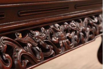 レトロ家具　昭和レトロ　古い唐木の彫刻座卓(テーブル)