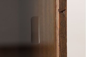 アンティーク家具　アンティーク　古い木の脚付きキャビネット?(収納棚・レコードケース)
