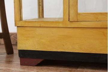 レトロ家具　昭和レトロ　可愛いデザイン!古いパン屋の小さなガラスケース