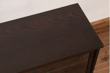 アンティーク家具　アンティーク　素敵な雰囲気!古い木の鉄脚ガラスケース(ショーケース)