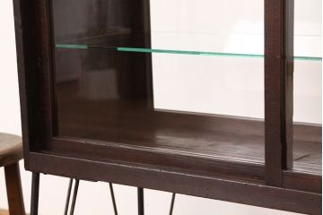 アンティーク家具　アンティーク　素敵な雰囲気!古い木の鉄脚ガラスケース(ショーケース)
