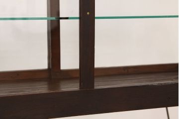 アンティーク家具　アンティーク　素敵な雰囲気!古い木の鉄脚ガラスケース(ショーケース)