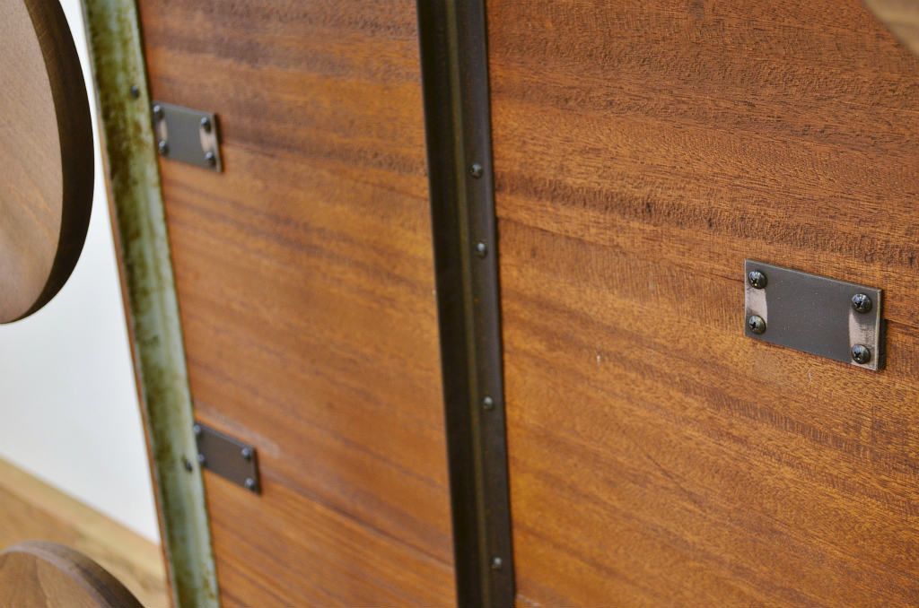 レトロ家具　昭和レトロ 子供用8脚格納スツール付き鉄脚テーブル作業台