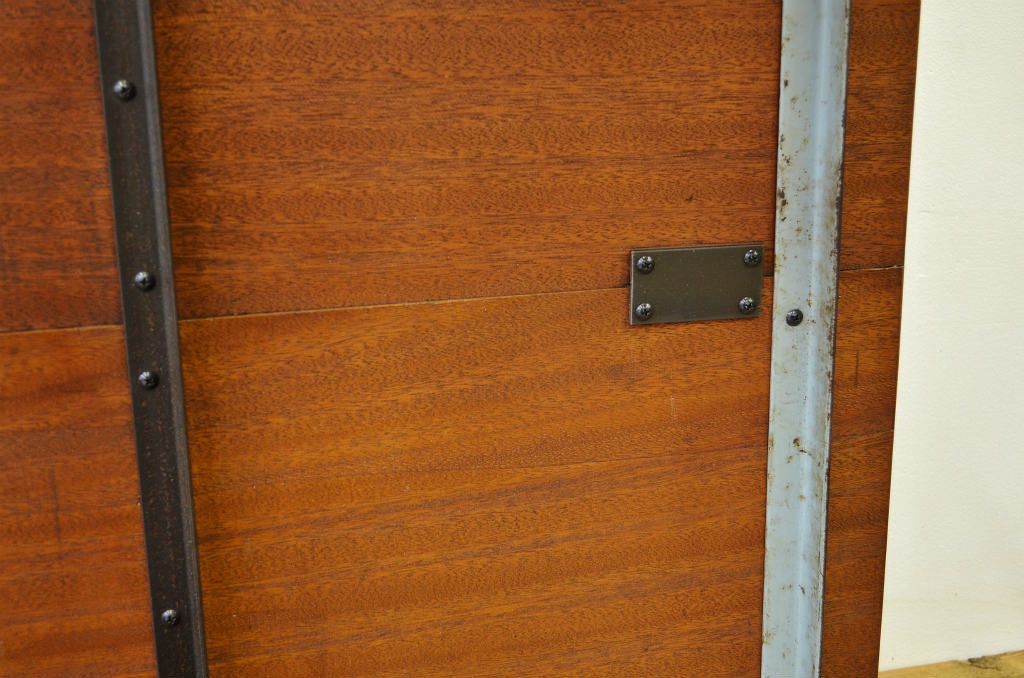 レトロ家具　昭和レトロ 子供用8脚格納スツール付き鉄脚テーブル作業台