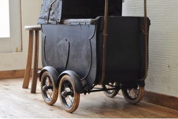 アンティーク雑貨　珍品希少!大正時代の乳母車(ベビーカー)
