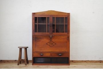 アンティーク家具　古い木の大振りなライティングビューロー