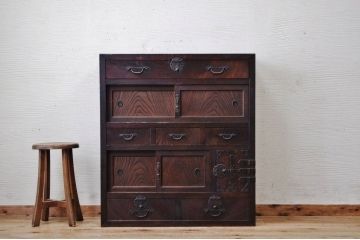 アンティーク家具　前面欅と檜!小振りな関西帳場