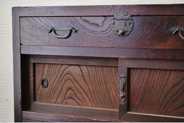 アンティーク家具　前面欅と檜!小振りな関西帳場