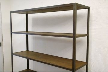 アンティーク家具　◆重厚なアイアンラック