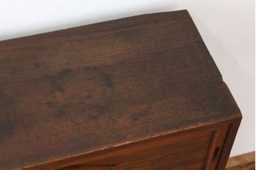 アンティーク家具　アンティーク　素敵なデザイン!格子引き戸の結霜ガラス下駄箱(収納棚)