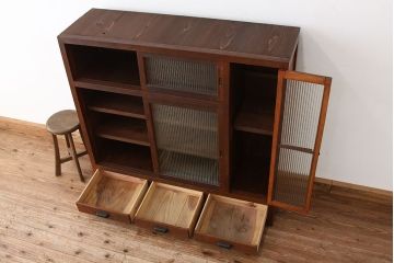 アンティーク家具　アンティーク　古い木のモールガラス　大ぶりな下駄箱(収納棚)