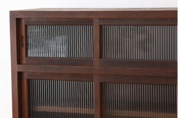 アンティーク家具　アンティーク　古い木のモールガラス　大ぶりな下駄箱(収納棚)