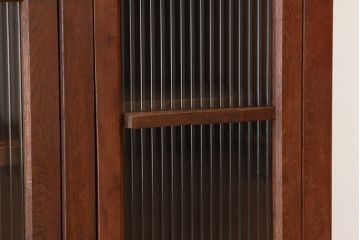 アンティーク家具　アンティーク　古い木のモールガラス　大ぶりな下駄箱(収納棚)