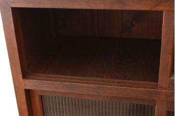 アンティーク家具　アンティーク　古い木のモールガラス　大ぶりな下駄箱(収納棚)