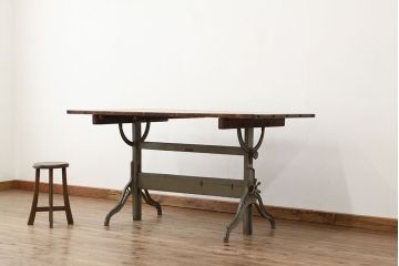 アンティーク家具　アンティーク　インダストリアルデザインワークテーブル(作業台・ダイニングテーブル)