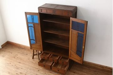 アンティーク家具　アンティーク　大正ロマン　希少な青色ダイヤガラス本箱(ブックケース)