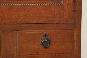 アンティーク家具　アンティーク　大正ロマン　希少な青色ダイヤガラス本箱(ブックケース)