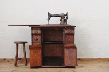 アンティーク雑貨　希少なエリザベスシンガーミシン