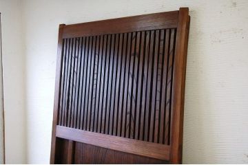 極上美品!古い欅材の重厚な格子蔵戸(玄関戸)